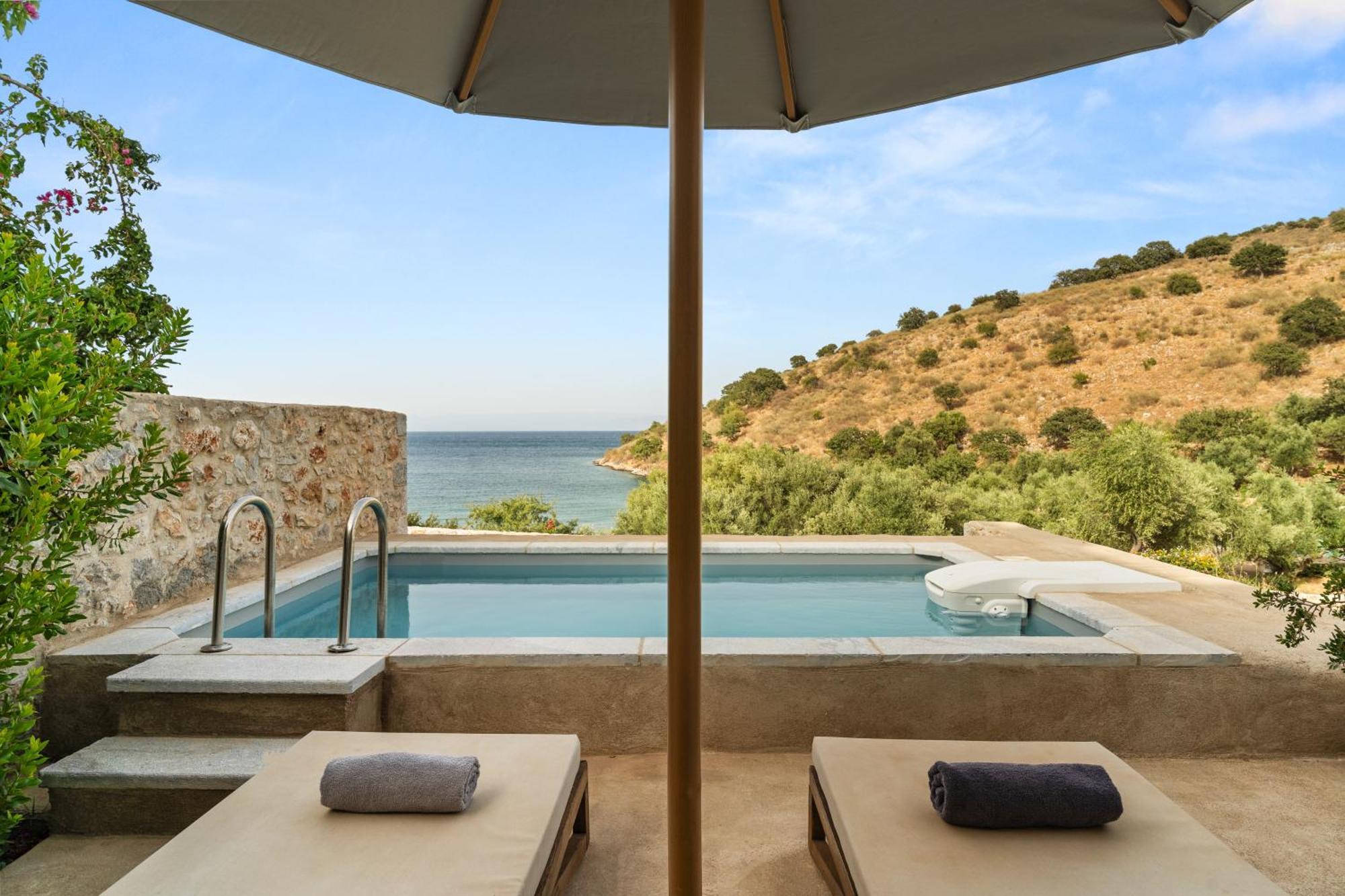 100 Rizes Seaside Resort- Small Luxury Hotels Of The World Kalivia  Номер фото